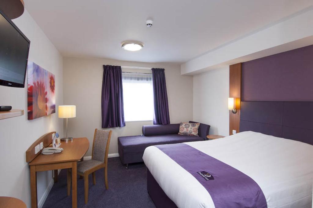 Premier Inn Watford - Croxley Green 客房 照片