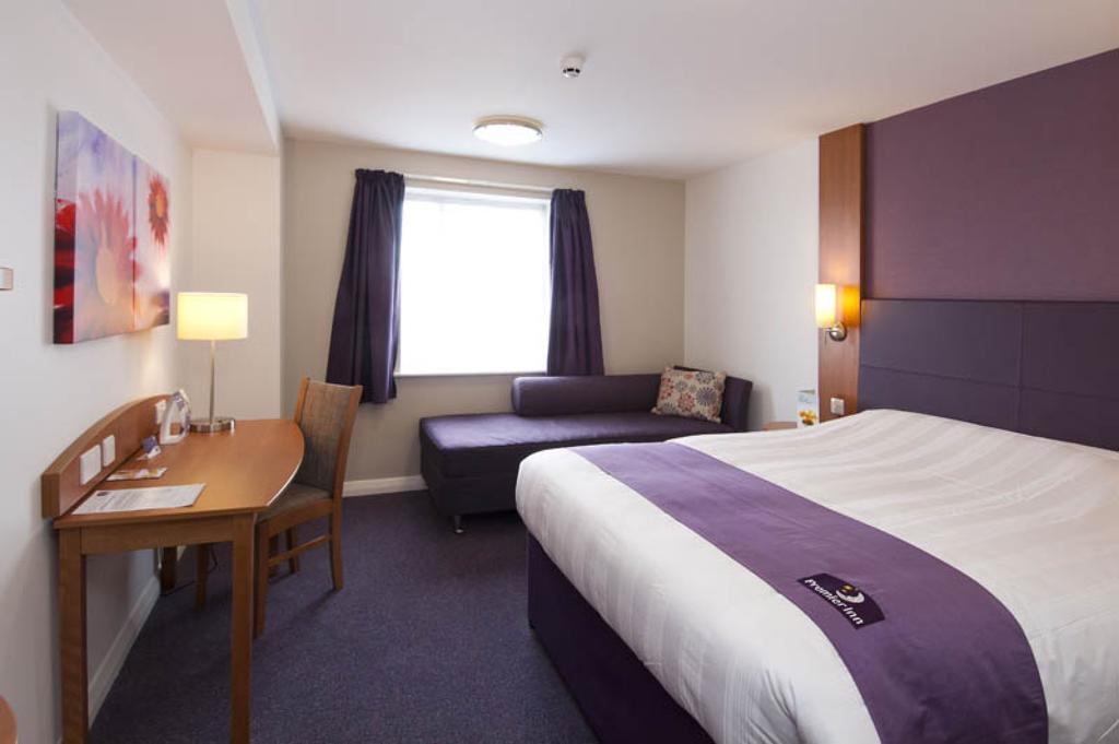 Premier Inn Watford - Croxley Green 外观 照片