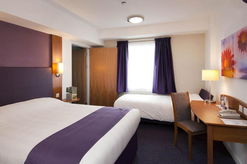 Premier Inn Watford - Croxley Green 客房 照片