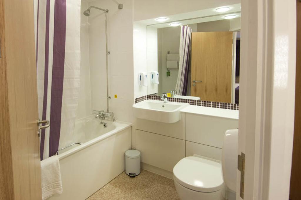 Premier Inn Watford - Croxley Green 客房 照片