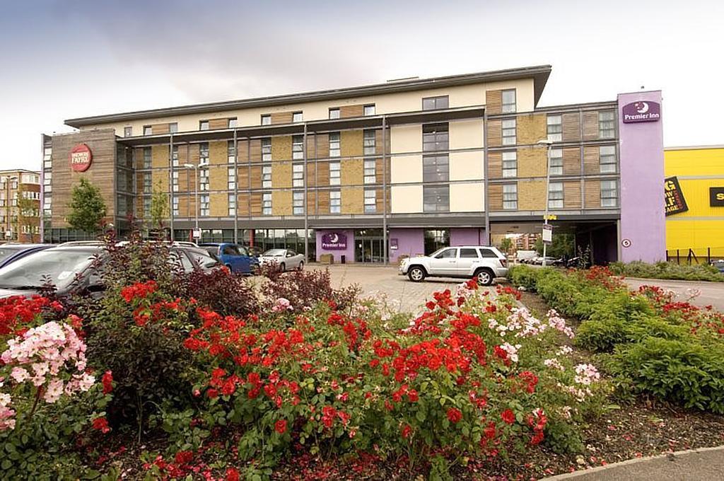 Premier Inn Watford - Croxley Green 外观 照片